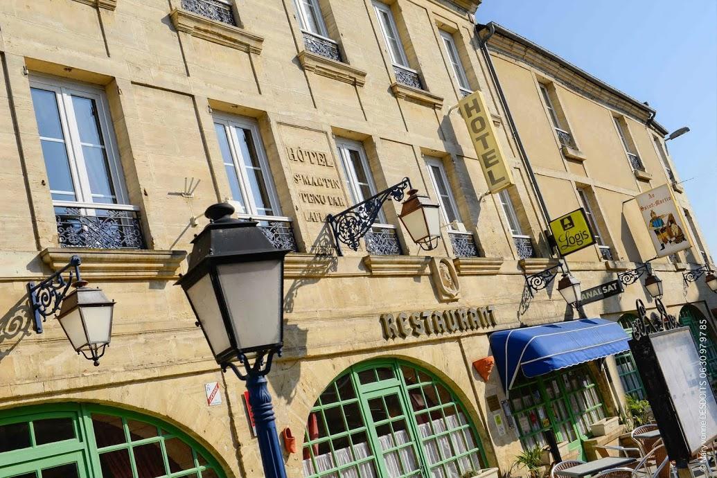 Hostellerie Saint Martin- Logis Hotel Et Restaurant Creully sur Seulles Exterior photo