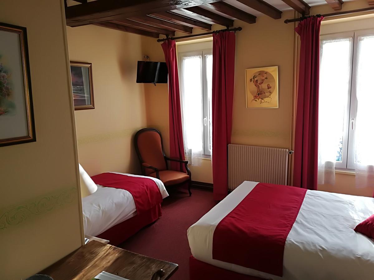 Hostellerie Saint Martin- Logis Hotel Et Restaurant Creully sur Seulles Exterior photo
